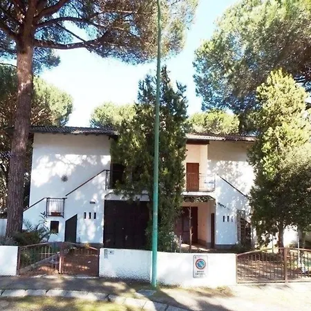 In Mit Moebliertem Balkon * Lido di Spina